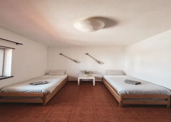 Near Baleal Semesterbostad