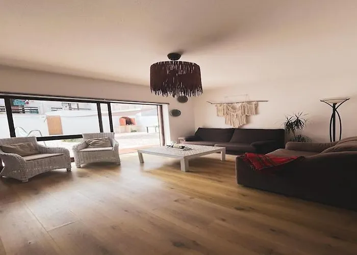 Semesterbostad Near Baleal Ferrel (Leiria)