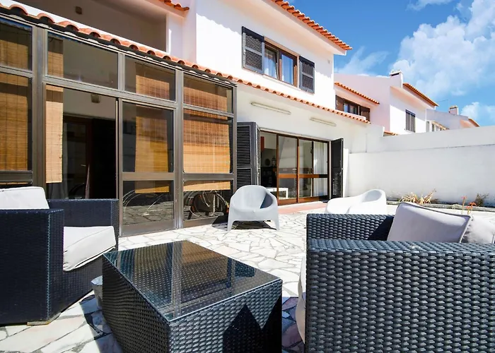 Semesterbostad Near Baleal Ferrel (Leiria)