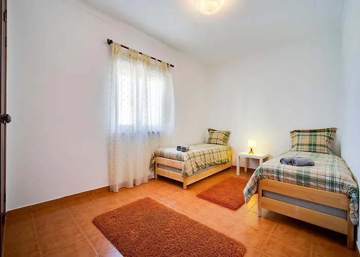 Semesterbostad Near Baleal Ferrel (Leiria)